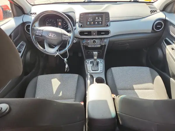 KM8K6CAA9LU554856 2020 HYUNDAI KONA - Image 8