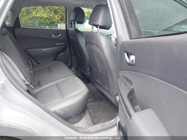 KM8K6CAA9MU668700 2021 HYUNDAI KONA - Image 8