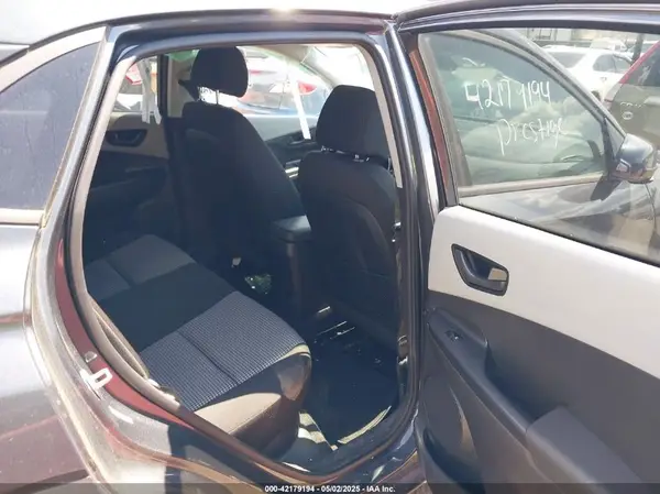 KM8K6CAA9MU676134 2021 HYUNDAI KONA - Image 8