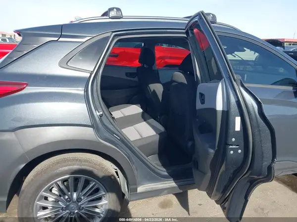 KM8K6CAA9MU686257 2021 HYUNDAI KONA - Image 8