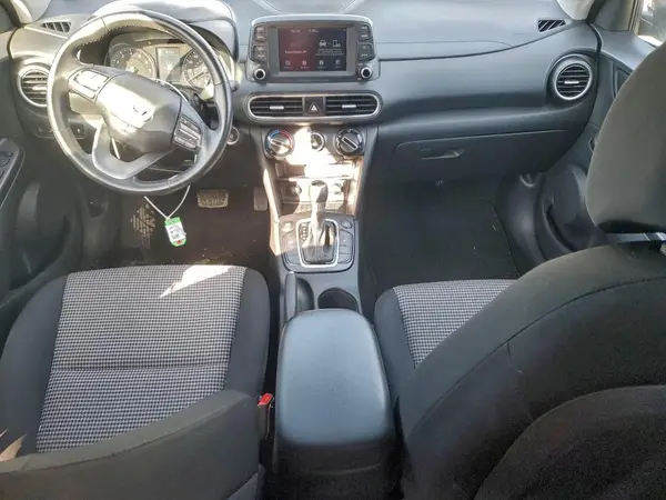 KM8K6CAA9MU690339 2021 HYUNDAI KONA - Image 8