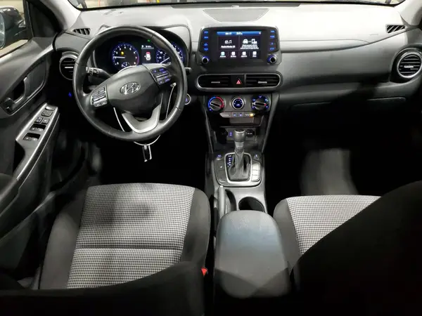 KM8K6CAA9MU704921 2021 HYUNDAI KONA - Image 8