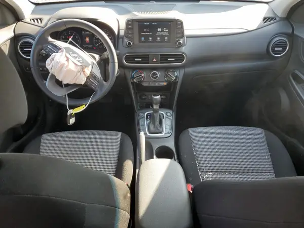 KM8K6CAA9MU720262 2021 HYUNDAI KONA - Image 8