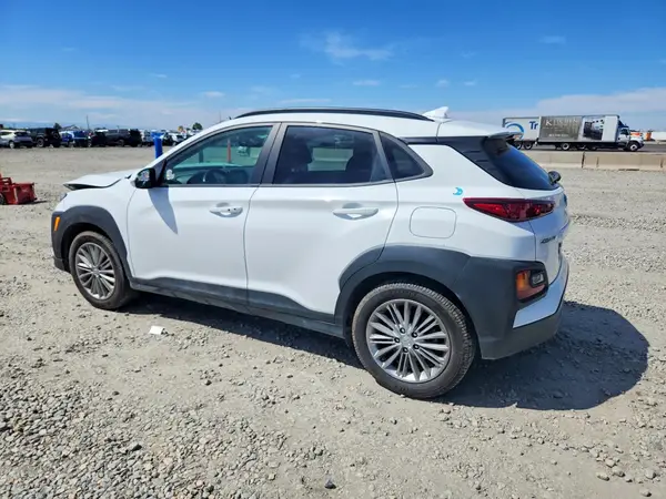 KM8K6CAA9MU735165 2021 HYUNDAI KONA - Image 2
