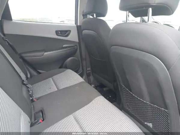 KM8K6CAAXJU082423 2018 HYUNDAI KONA - Image 8