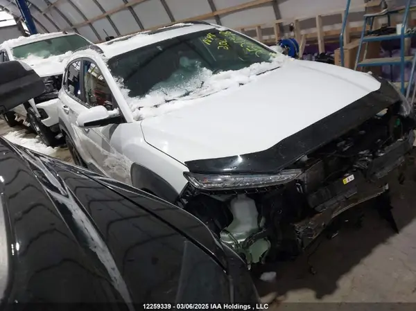 KM8K6CAAXJU140997 2018 HYUNDAI KONA - Image 1