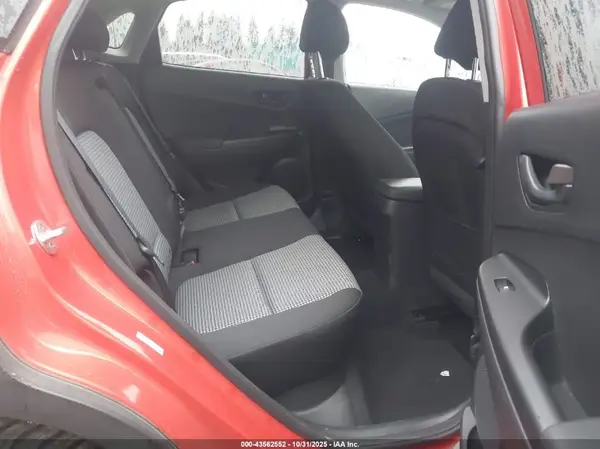 KM8K6CAAXKU334317 2019 HYUNDAI KONA - Image 8