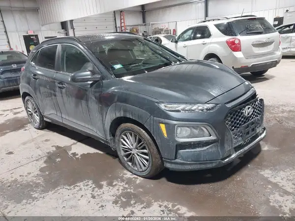 KM8K6CAAXKU358004 2019 HYUNDAI KONA - Image 1