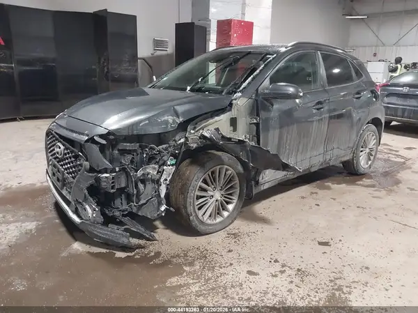 KM8K6CAAXKU358004 2019 HYUNDAI KONA - Image 2