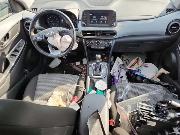 KM8K6CAAXMU629033 2021 HYUNDAI KONA - Image 8
