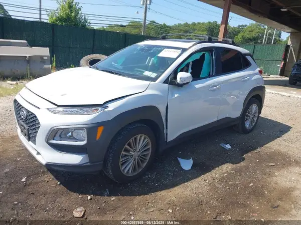 KM8K6CAAXMU675641 2021 HYUNDAI KONA - Image 2