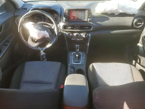KM8K6CAAXMU679513 2021 HYUNDAI KONA - Image 8