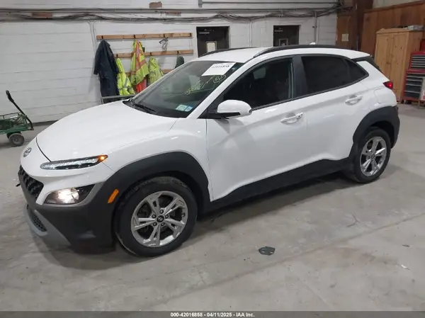 KM8K6CAB0NU761826 2022 HYUNDAI KONA - Image 2