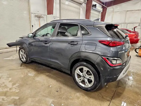 KM8K6CAB0NU771949 2022 HYUNDAI KONA - Image 2