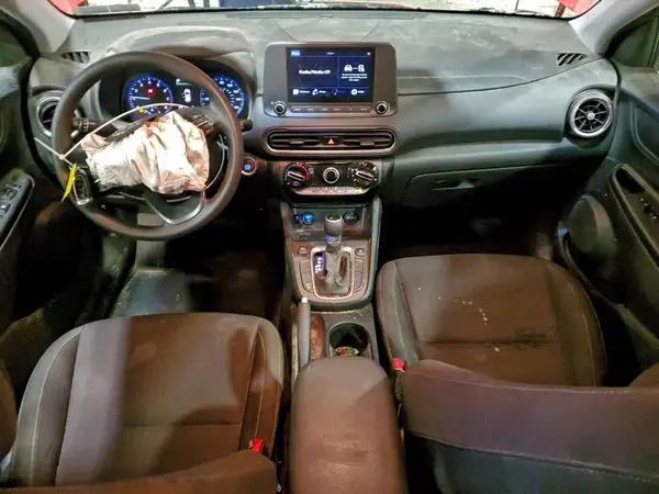 KM8K6CAB0NU825038 2022 HYUNDAI KONA - Image 8