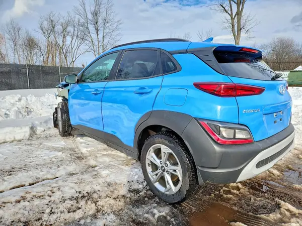 KM8K6CAB0NU842115 2022 HYUNDAI KONA - Image 2