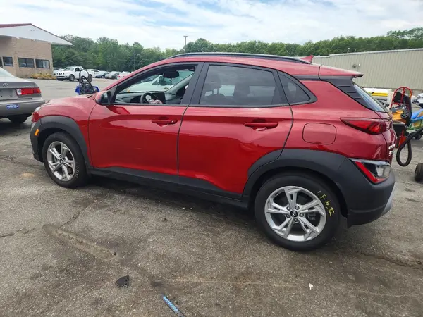 KM8K6CAB0NU890374 2022 HYUNDAI KONA - Image 2