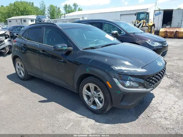 KM8K6CAB0NU913636 2022 HYUNDAI KONA - Image 1