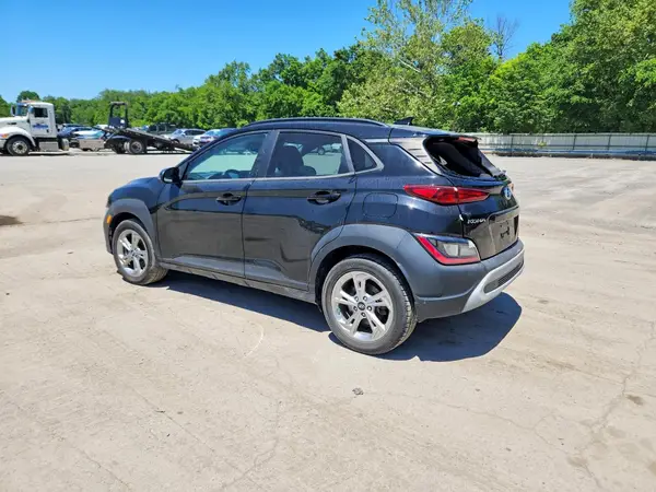 KM8K6CAB0NU922384 2022 HYUNDAI KONA - Image 2