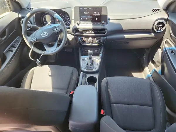 KM8K6CAB0NU922384 2022 HYUNDAI KONA - Image 8