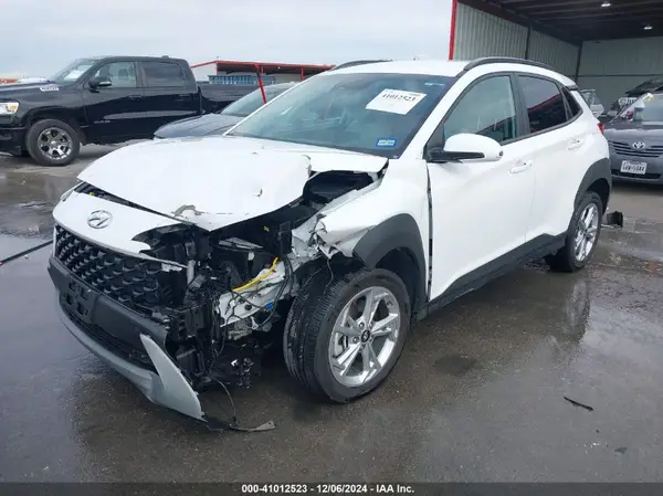 KM8K6CAB0PU012608 2023 HYUNDAI KONA - Image 2