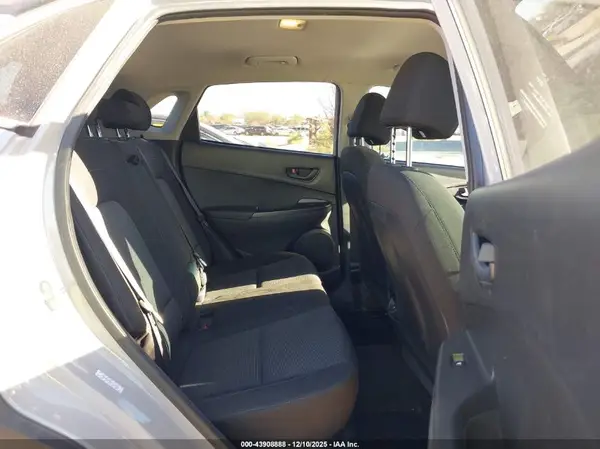 KM8K6CAB0PU019039 2023 HYUNDAI KONA - Image 8