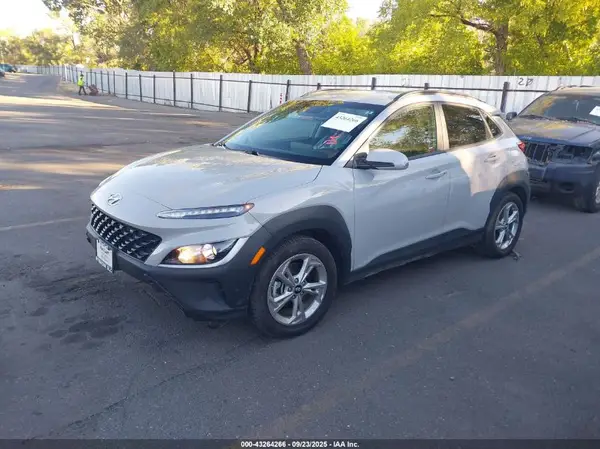 KM8K6CAB0PU026489 2023 HYUNDAI KONA - Image 2