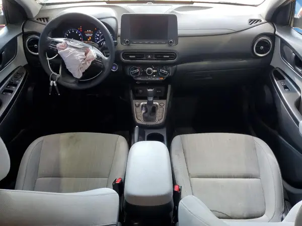 KM8K6CAB0PU045415 2023 HYUNDAI KONA - Image 8