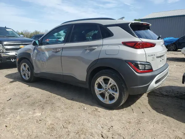 KM8K6CAB0PU046810 2023 HYUNDAI KONA - Image 2