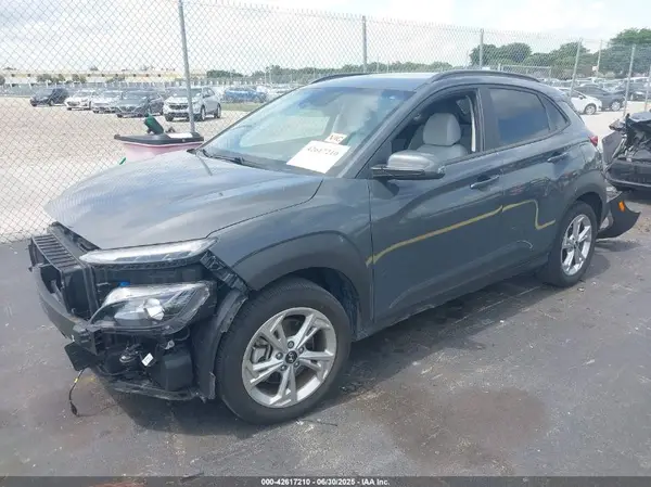 KM8K6CAB0PU046841 2023 HYUNDAI KONA - Image 2
