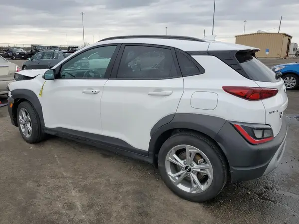 KM8K6CAB0PU051764 2023 HYUNDAI KONA - Image 2