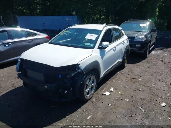 KM8K6CAB0PU978697 2023 HYUNDAI KONA - Image 2