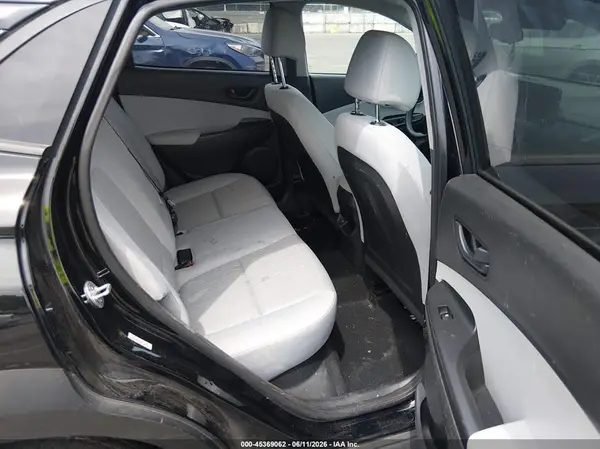 KM8K6CAB0PU987979 2023 HYUNDAI KONA - Image 8