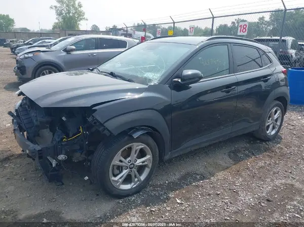 KM8K6CAB0PU993409 2023 HYUNDAI KONA - Image 2