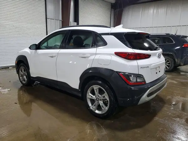 KM8K6CAB1NU762497 2022 HYUNDAI KONA - Image 2