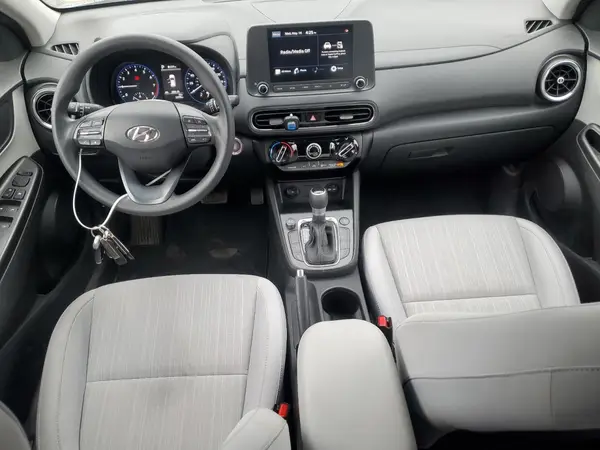 KM8K6CAB1NU775850 2022 HYUNDAI KONA - Image 8