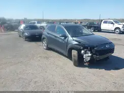 KM8K6CAB1NU807387 2022 HYUNDAI KONA