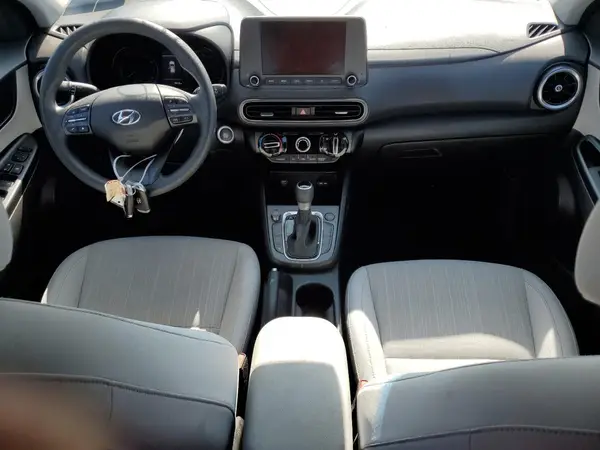 KM8K6CAB1NU838557 2022 HYUNDAI KONA - Image 8