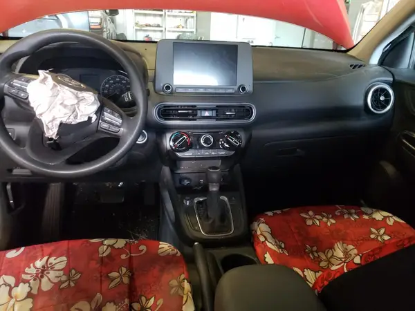 KM8K6CAB1NU879156 2022 HYUNDAI KONA - Image 8