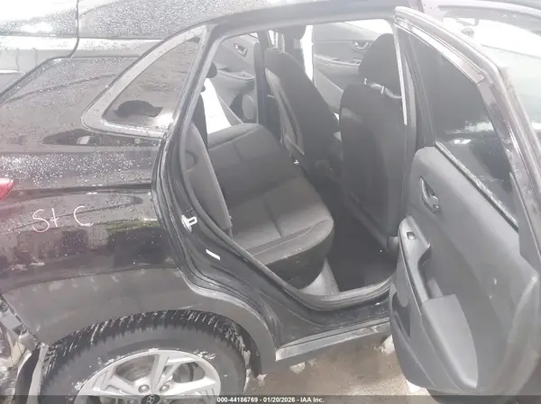 KM8K6CAB1PU000418 2023 HYUNDAI KONA - Image 8