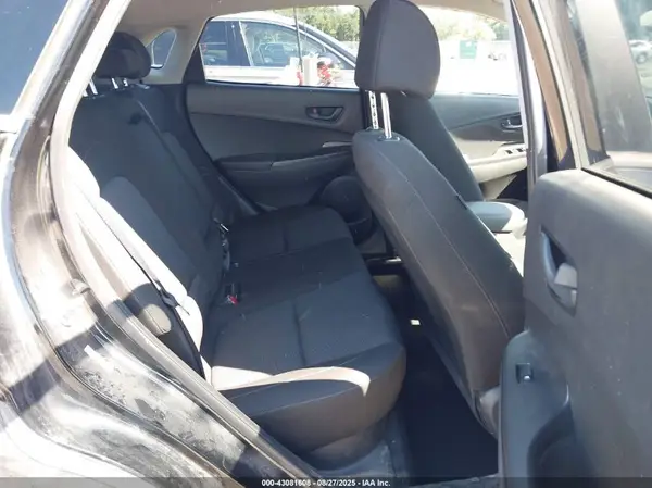 KM8K6CAB1PU007059 2023 HYUNDAI KONA - Image 8