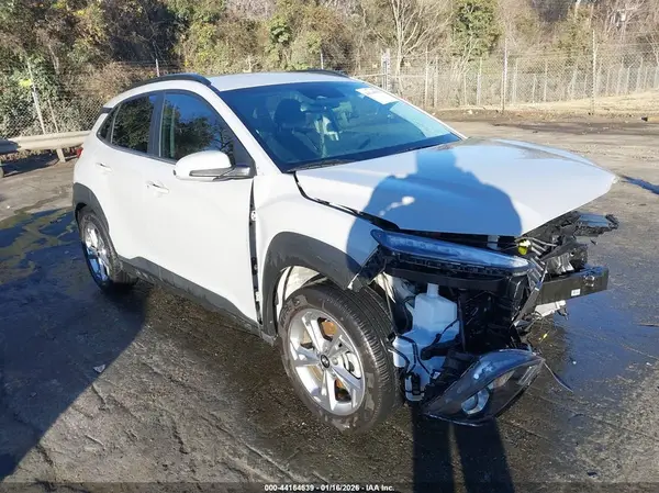 KM8K6CAB1PU041728 2023 HYUNDAI KONA - Image 1