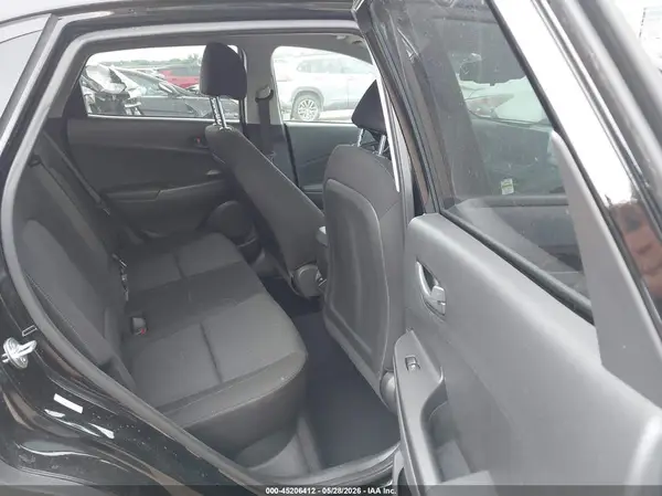 KM8K6CAB1PU043558 2023 HYUNDAI KONA - Image 8