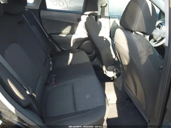 KM8K6CAB1PU063650 2023 HYUNDAI KONA - Image 8