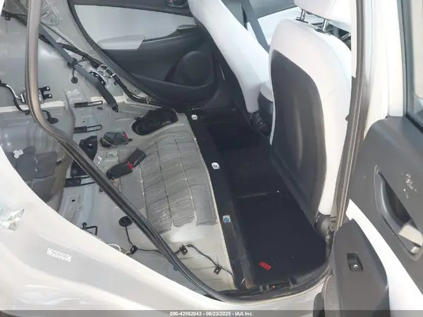 KM8K6CAB1PU930559 2023 HYUNDAI KONA - Image 8