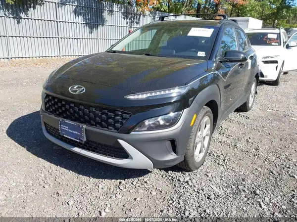 KM8K6CAB1PU940749 2023 HYUNDAI KONA - Image 2