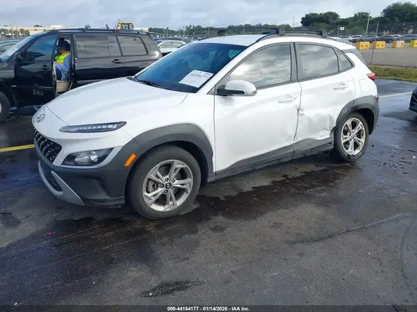 KM8K6CAB1PU977672 2023 HYUNDAI KONA - Image 2