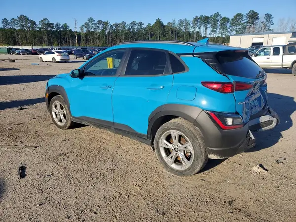 KM8K6CAB1PU978885 2023 HYUNDAI KONA - Image 2
