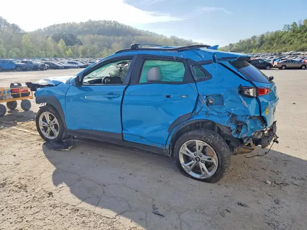KM8K6CAB1PU984556 2023 HYUNDAI KONA - Image 2