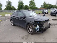 KM8K6CAB2NU818821 2022 HYUNDAI KONA